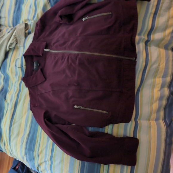 Liverpool Red Bomber Jacket Casual Style - Picture 2 of 2